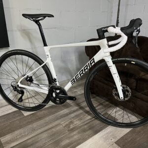 BERRIA BELADOR ELITE 105 2026