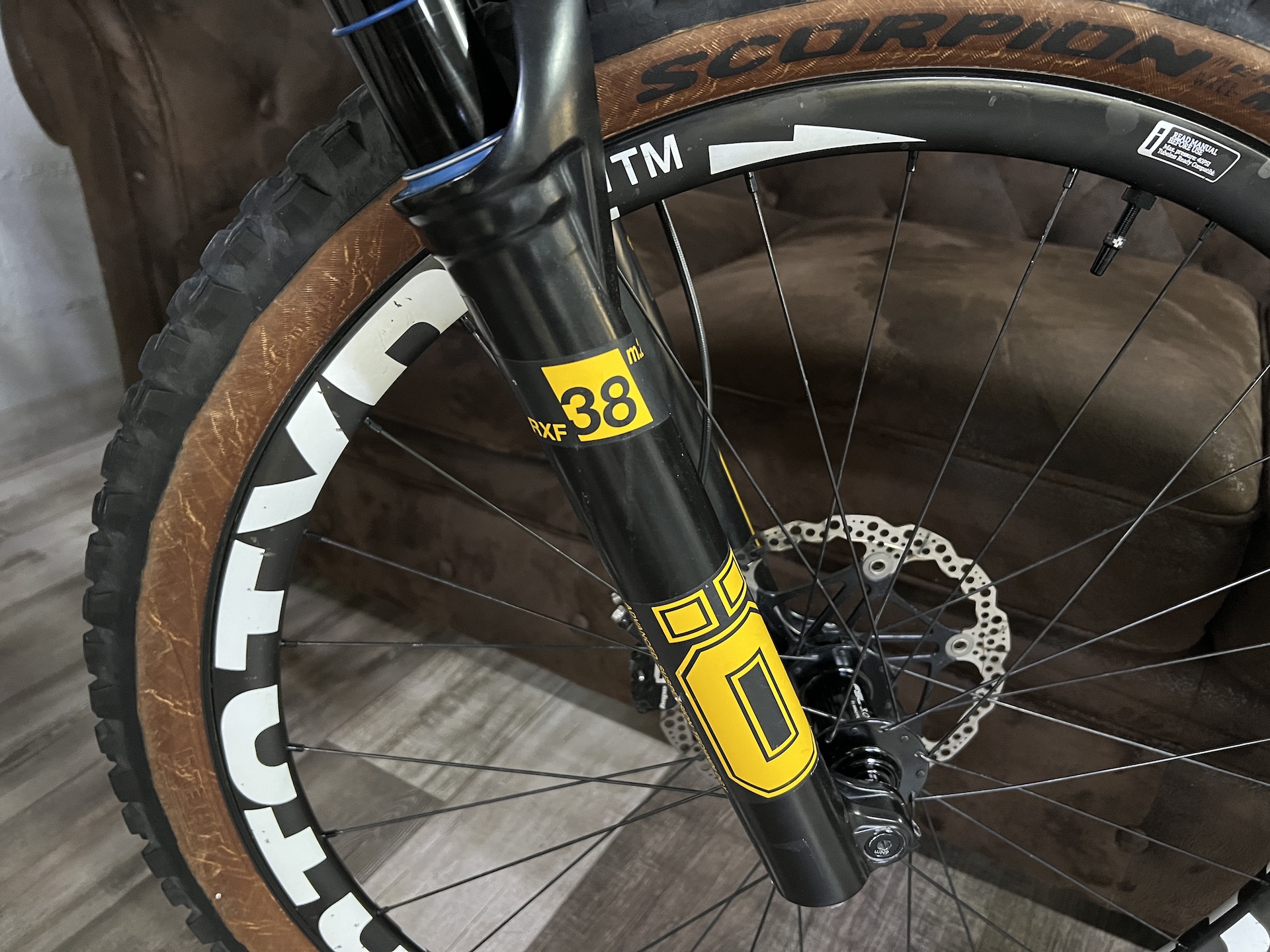 MONDRAKER LEVEL RR 11500KM - Imagen 15