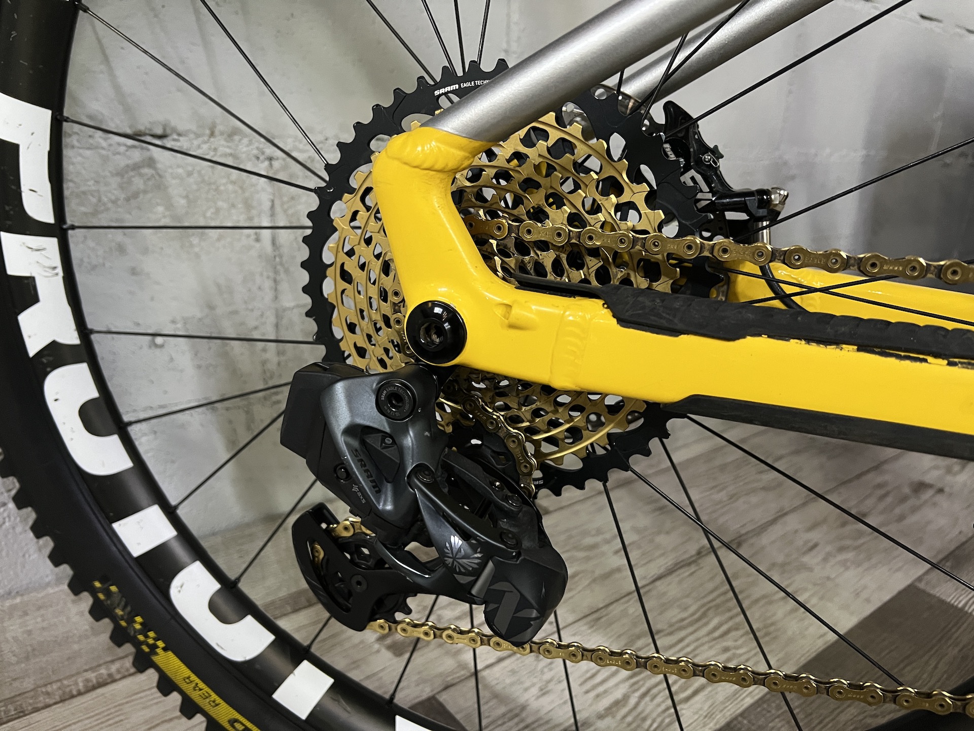 MONDRAKER LEVEL RR 11500KM - Imagen 22