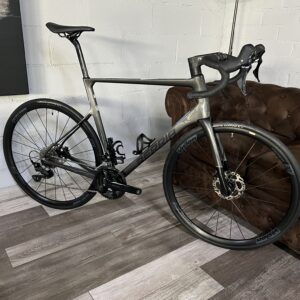 BERRIA BELADOR  CARBON 105 G5901