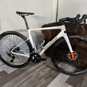 BERRIA BELADOR CARBON 105 G5302