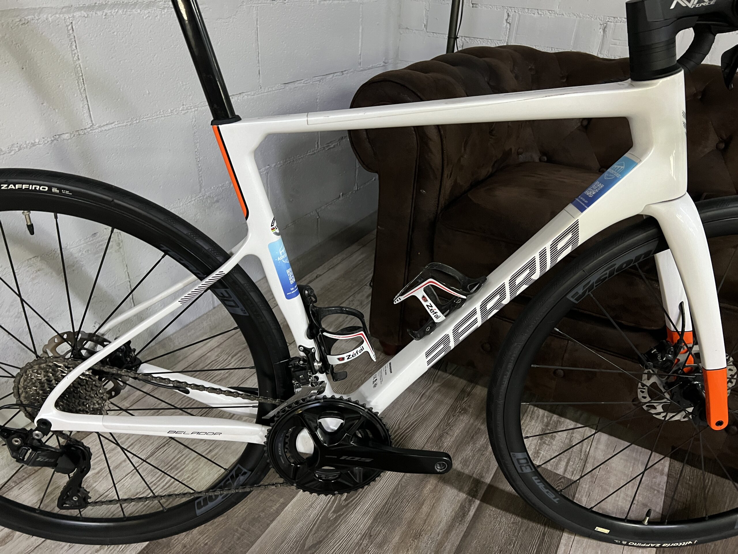 BERRIA BELADOR CARBON 105 G5502 - Imagen 8