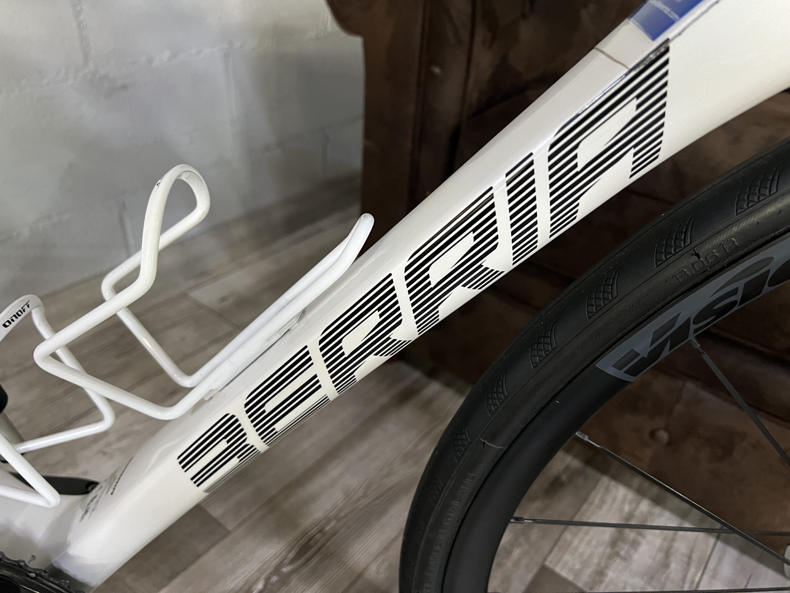 BERRIA BELADOR CARBON 105 G5501 - Imagen 13