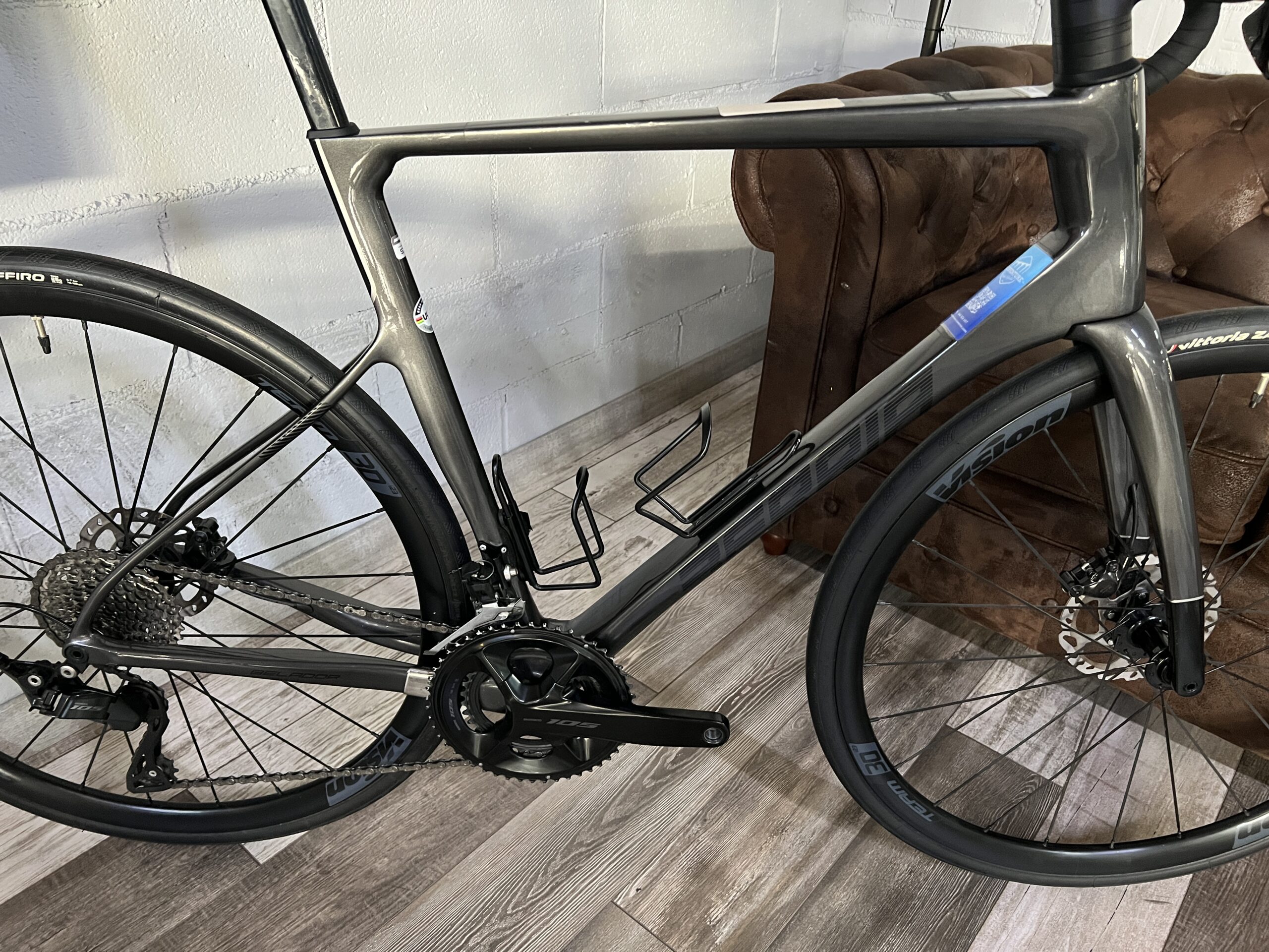 BERRIA BELADOR CARBON 105 G5701 - Imagen 10