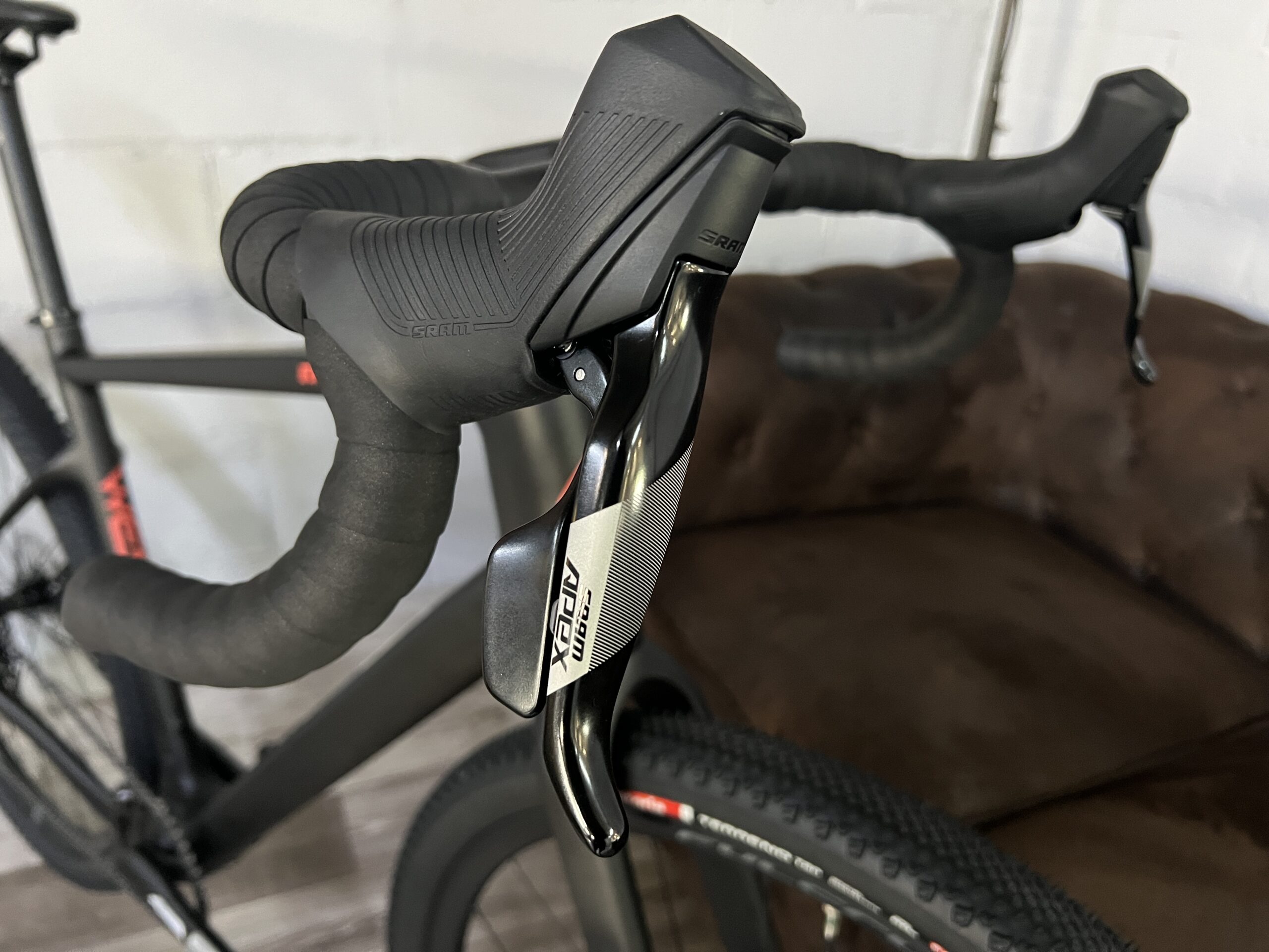 MEGAMO WEST 10 CARBON 2027 - Imagen 5