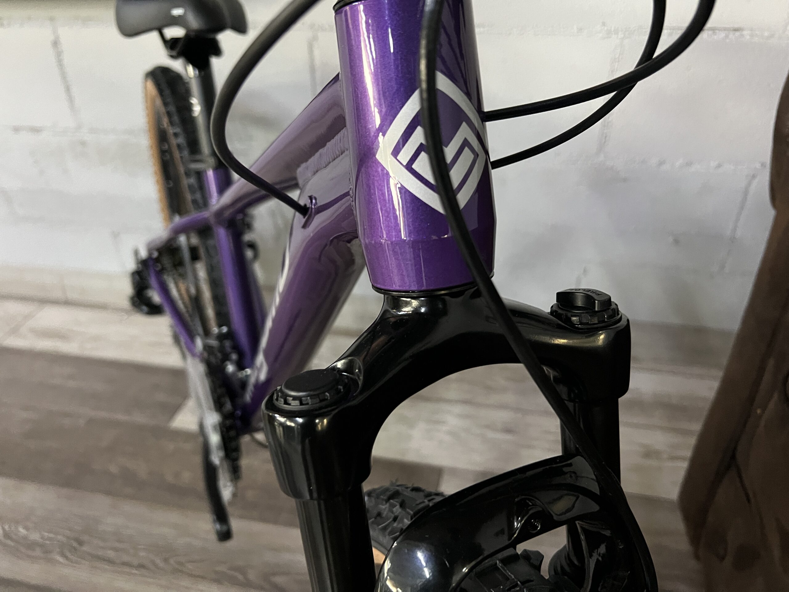 MEGAMO KU4 24" - Imagen 9