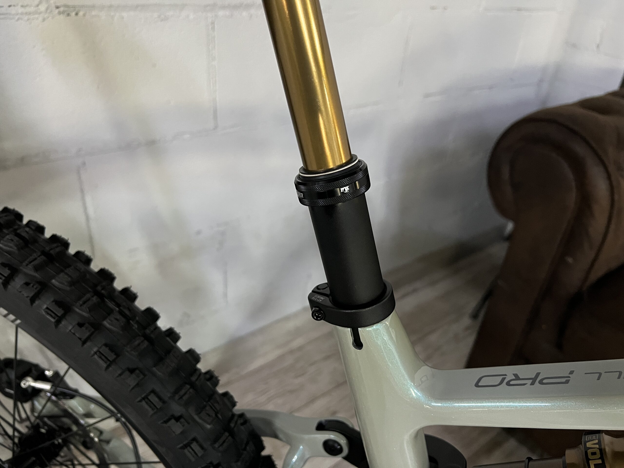 e-Full 12.11-PRO X 800 Wh 2027 - Imagen 4