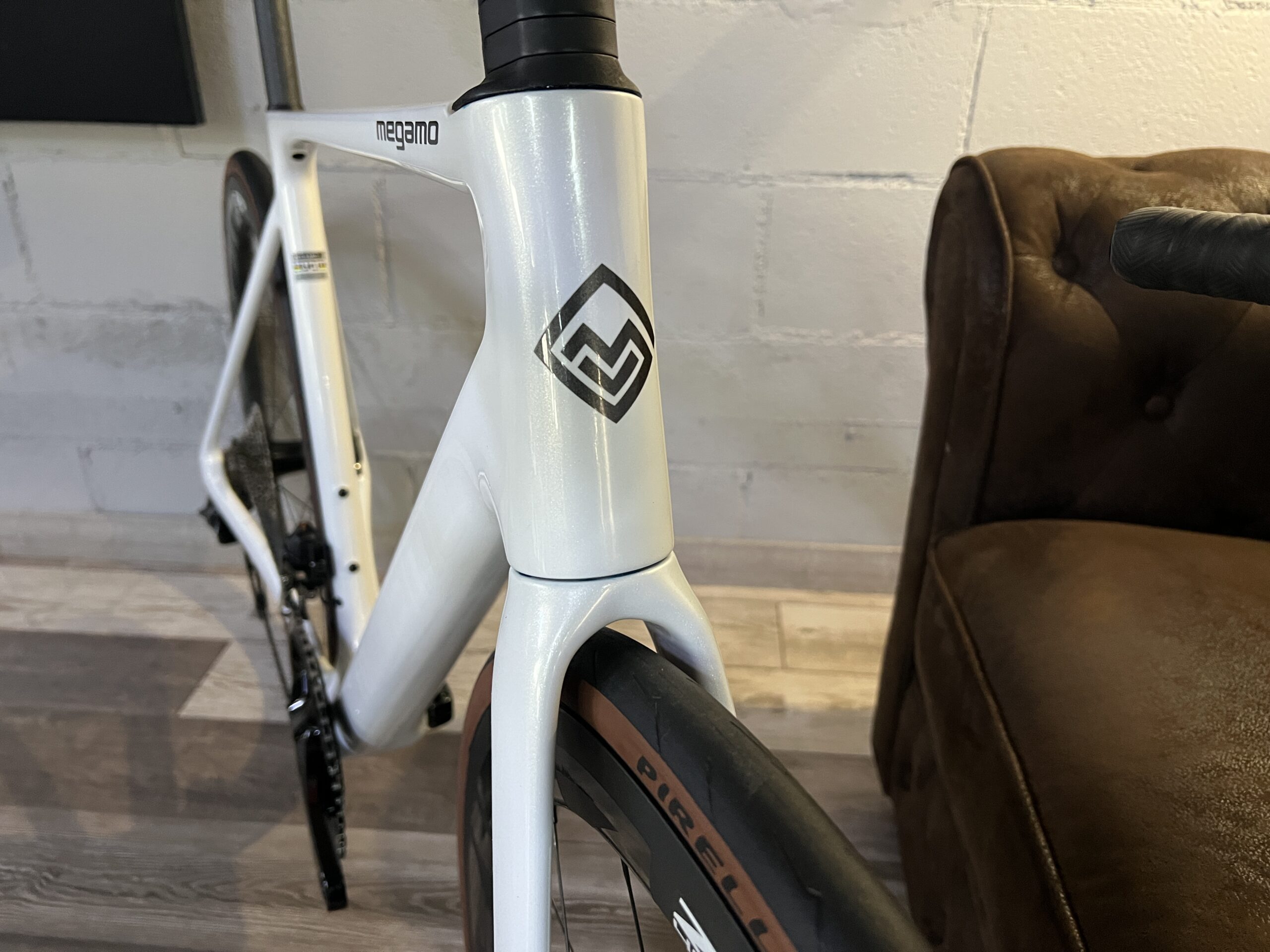 MEGAMO RAISE 03 CW LTD 2027 - Imagen 8